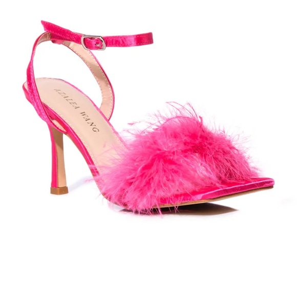 AZALEA WANG LUCINDA FEATHER  HEELS SIZE 6 PINK - Picture 3 of 6